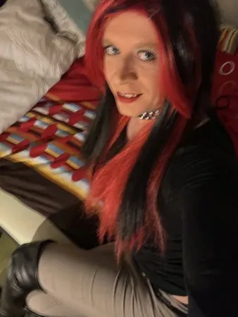 cute little german crossdresser moniquelove         