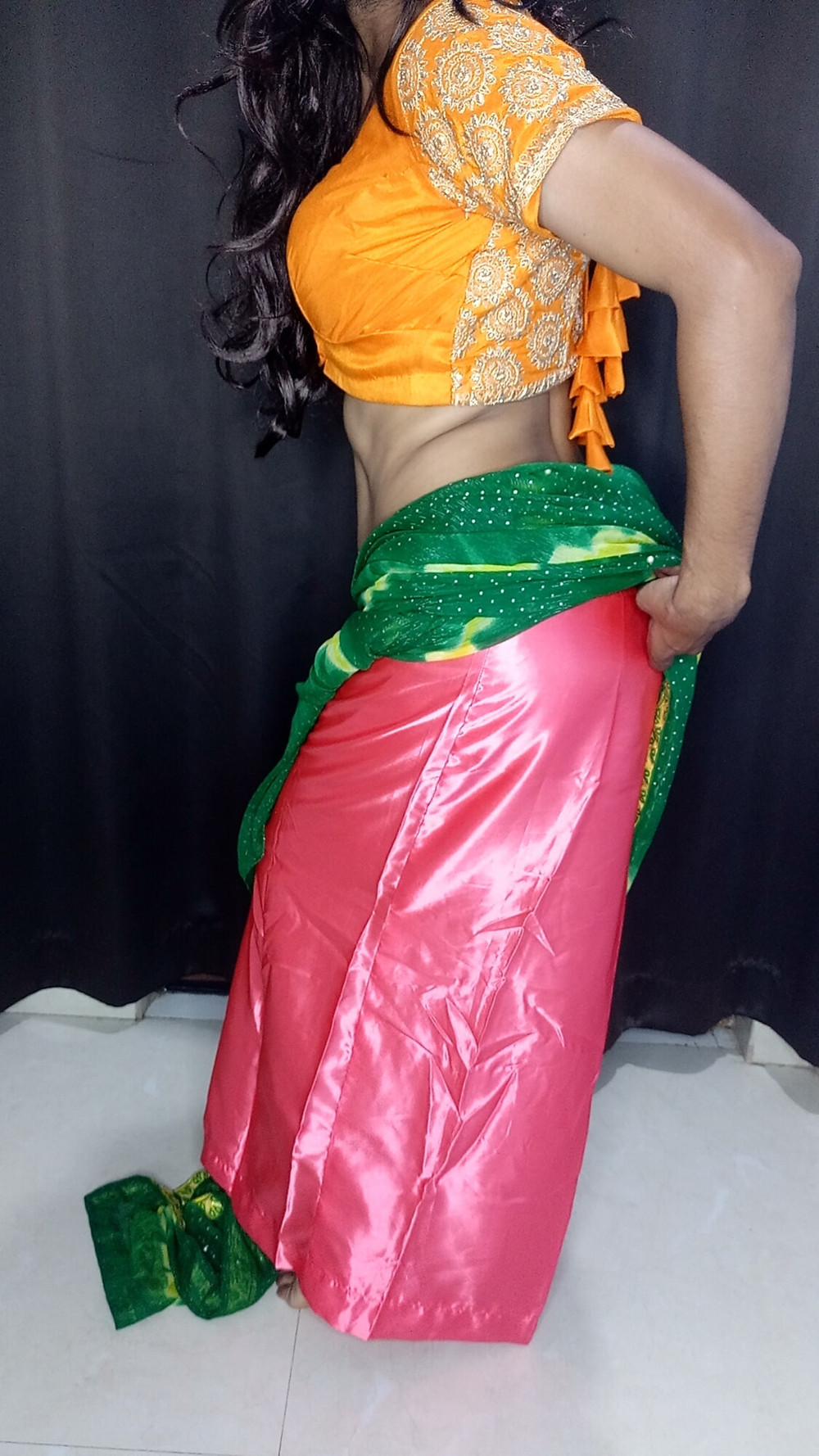 My stepmom last night wear this saree  #22