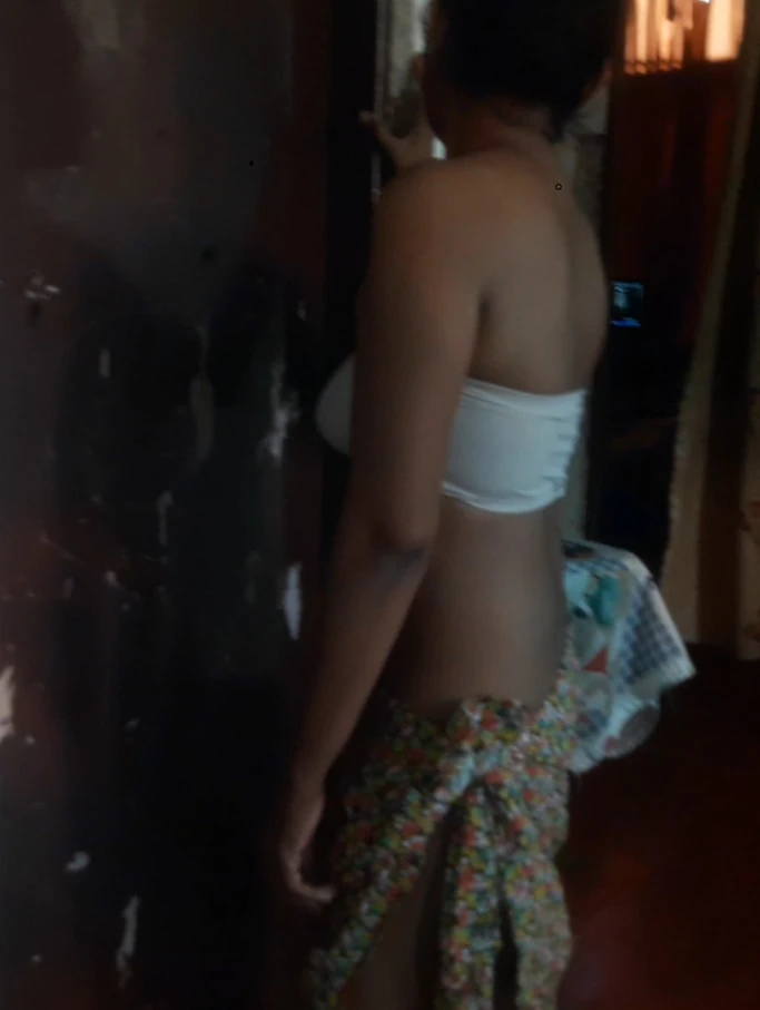 Sri Lankan Maid #4