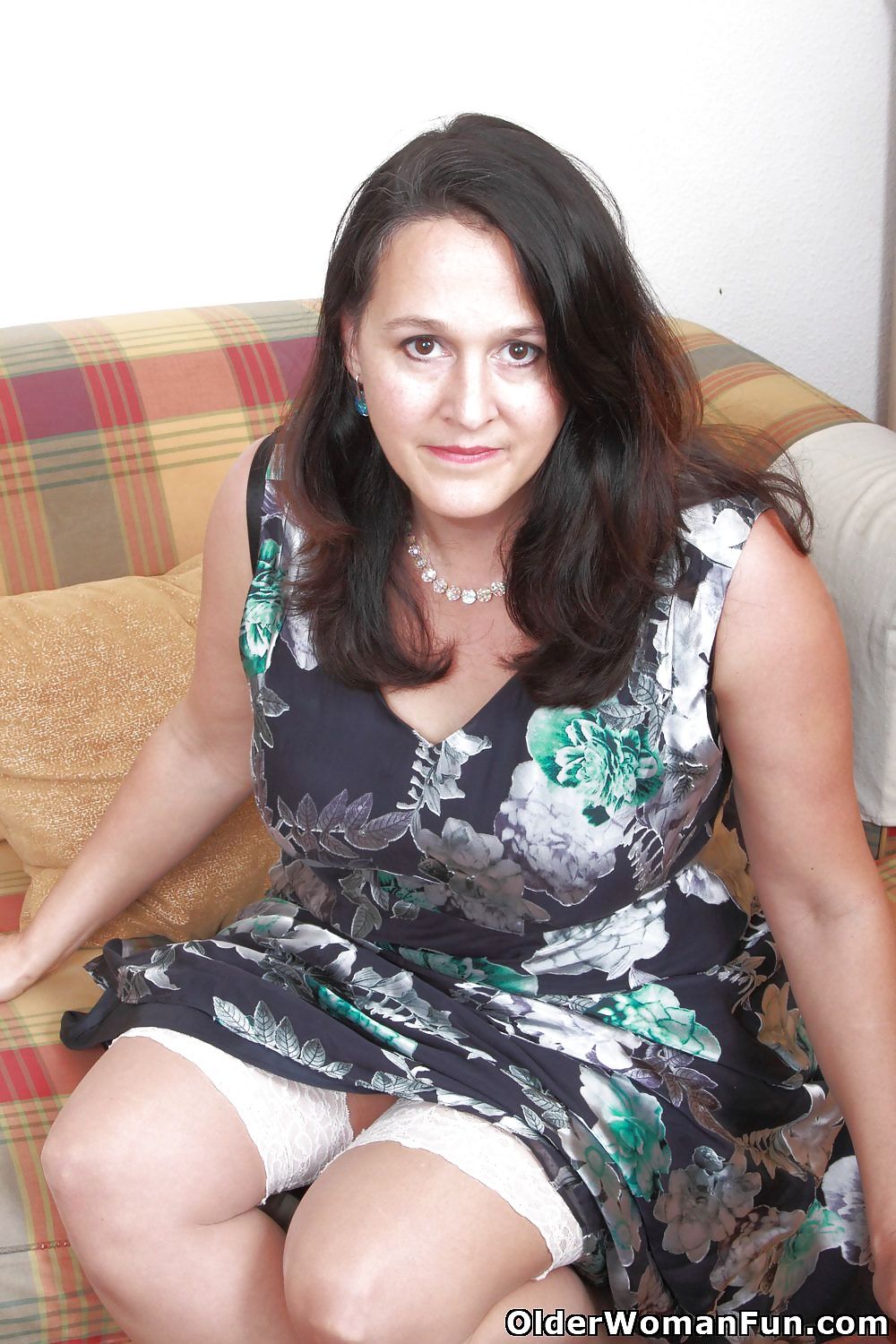 47 year old and British milf Suzanne from OlderWomanFun #5