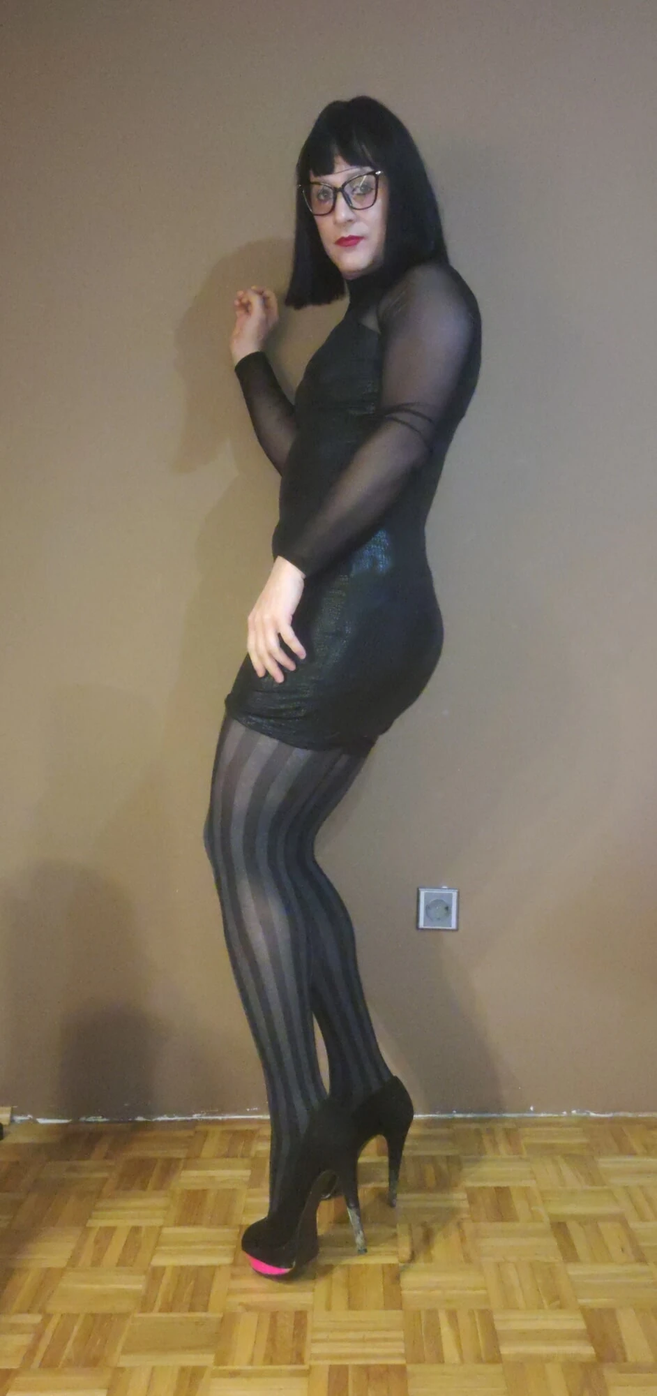 Sissy Neja se #10