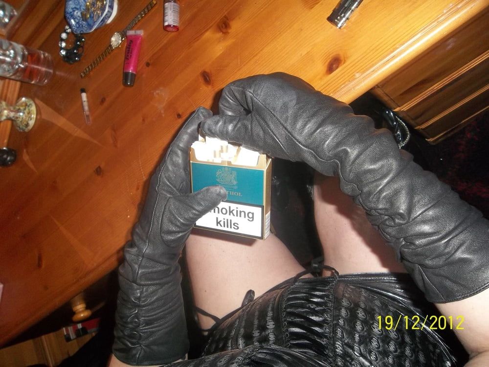 SHIRLEY SMOKING SPUNK SEX #22