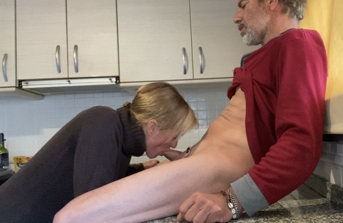 EATING PUSSY AND BLOWJOB IN THE KITCHEN (by WILDSPAINCOUPLE  #29