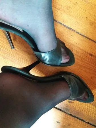 slut shoes         