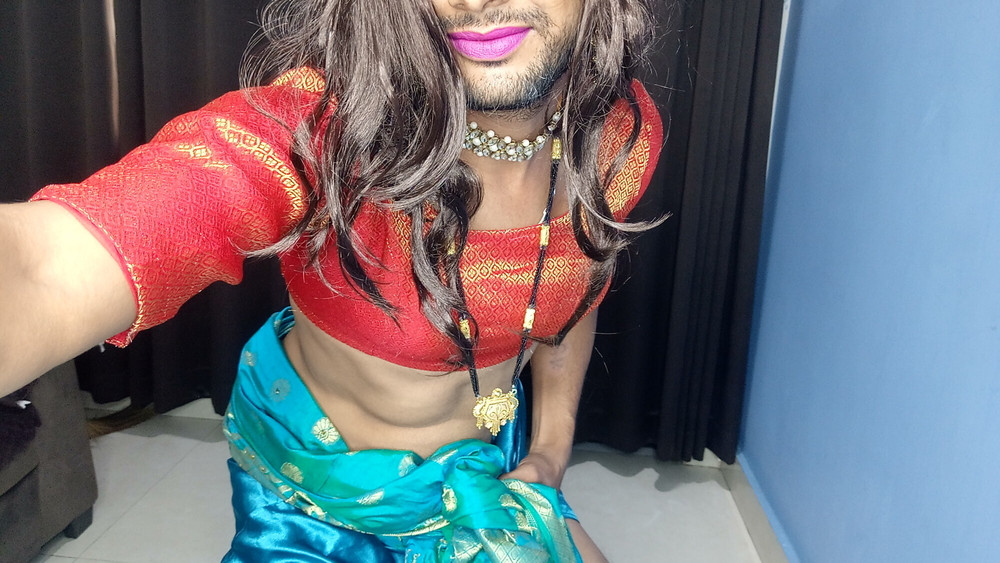 Indian stepmom sexy blou saree and peticot #59