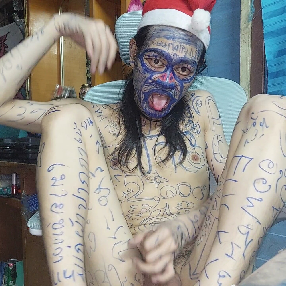Masturbate with funny body paint #13