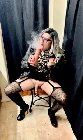 smoking fetish blonde trans mature masturbation         