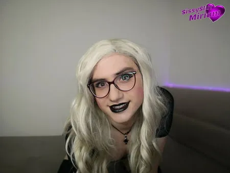 blonde goth sissygirl         