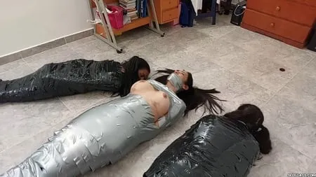 mummified milf and her two girls selfgags         