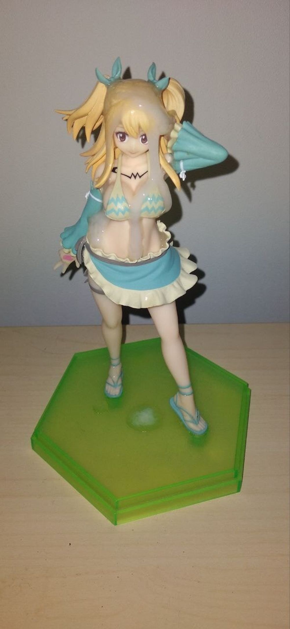 Lucy heartfilia cumtribute #3