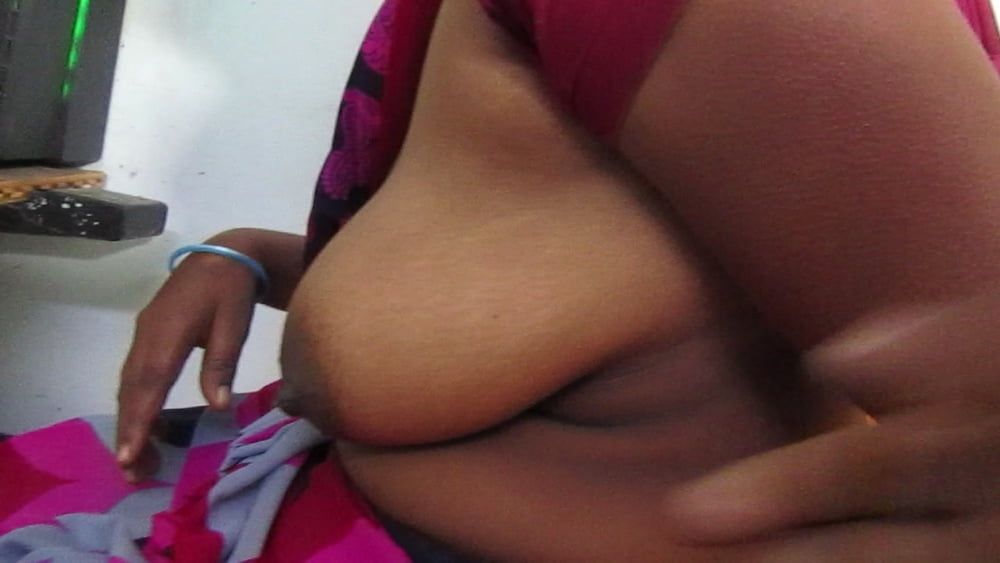 tamil horny aunty showing her boobs #2