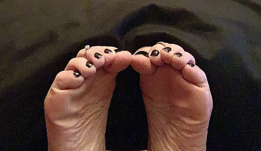 New feet pics message for more thanks for watching xxx #8