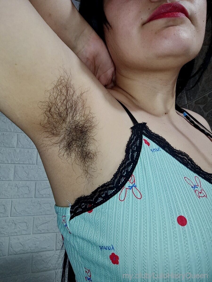 Lulú Hairy Queen  Free Photos #5