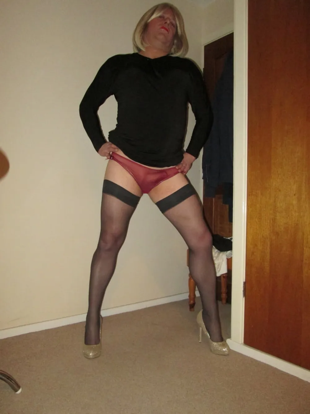 SISSY POSING IN FEMWEAR #11