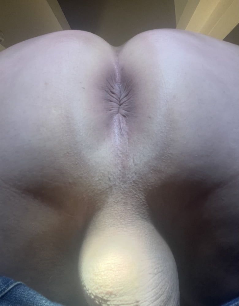 Shaved ass hairy cock