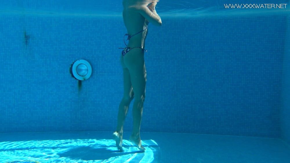 Mary Kalisy Underwater Swimming Pool Erotics #17