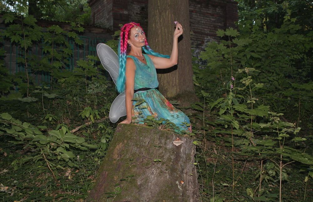 Fairy near the tree #18