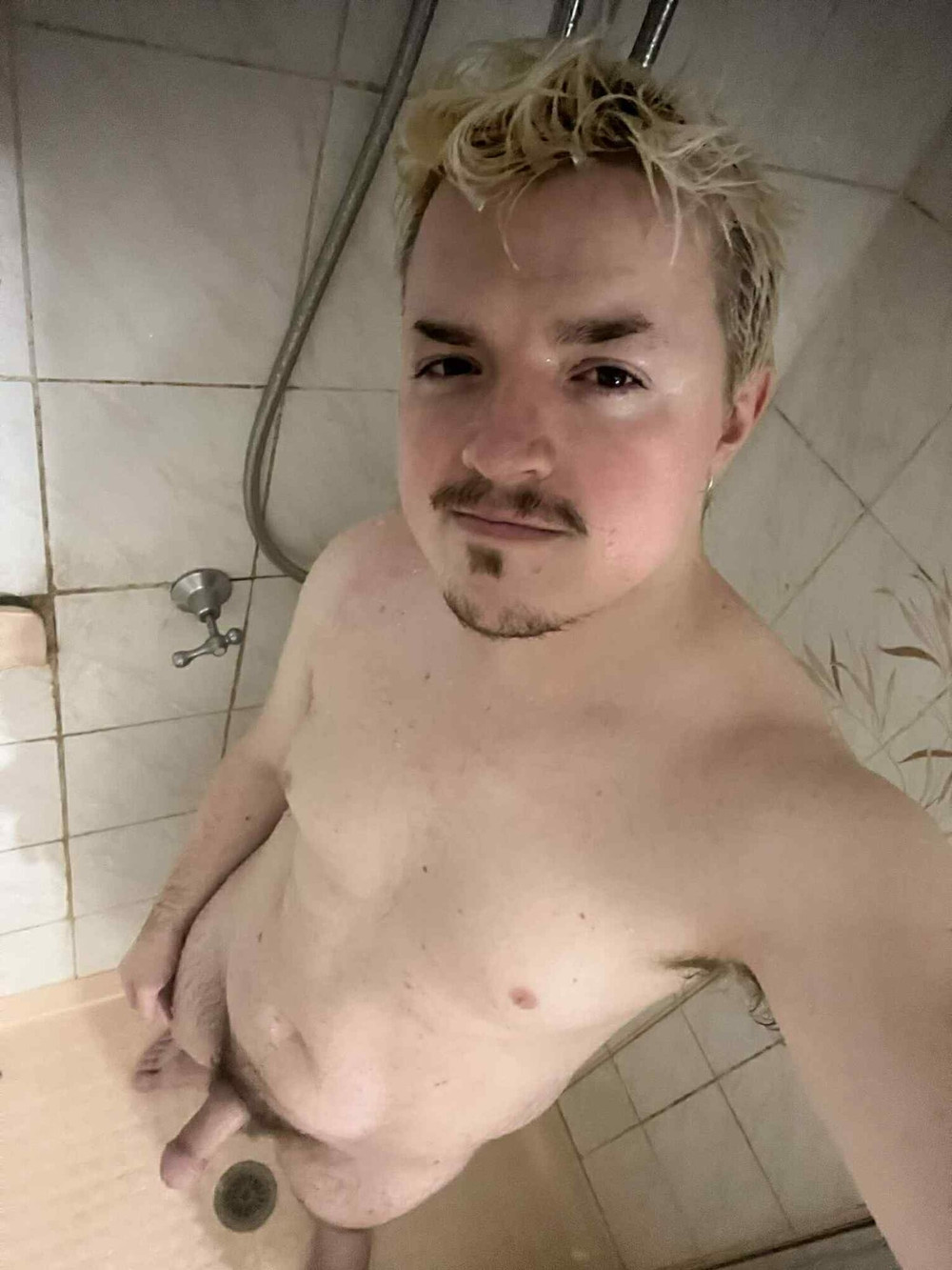 Luis Esteban Naked #13