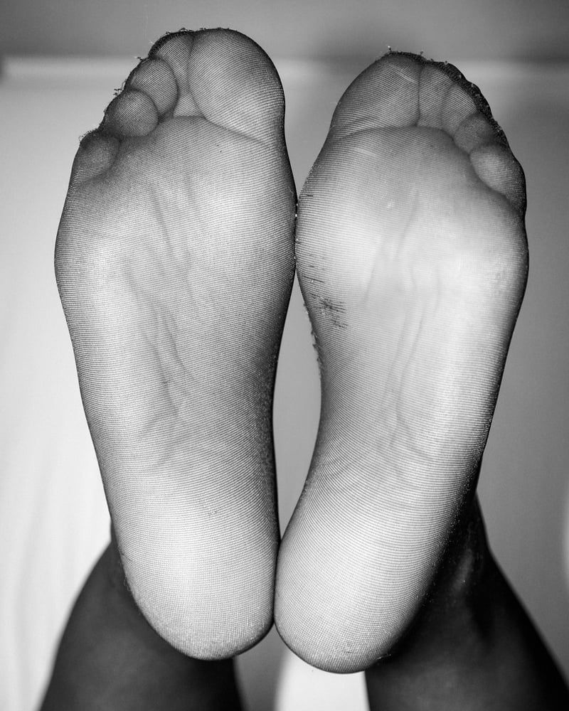 ArtisticWife and her feet #14