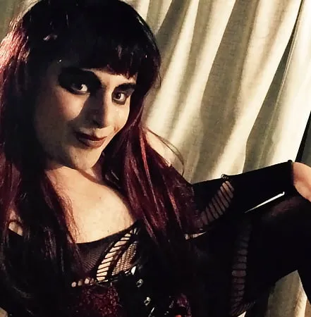 dark cabaret goth tranny        