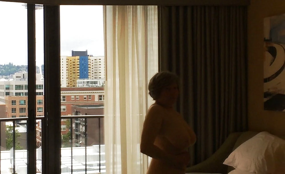 Mom showing off during Seattle business trip by MarieRocks #2