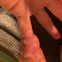 finger-sounding