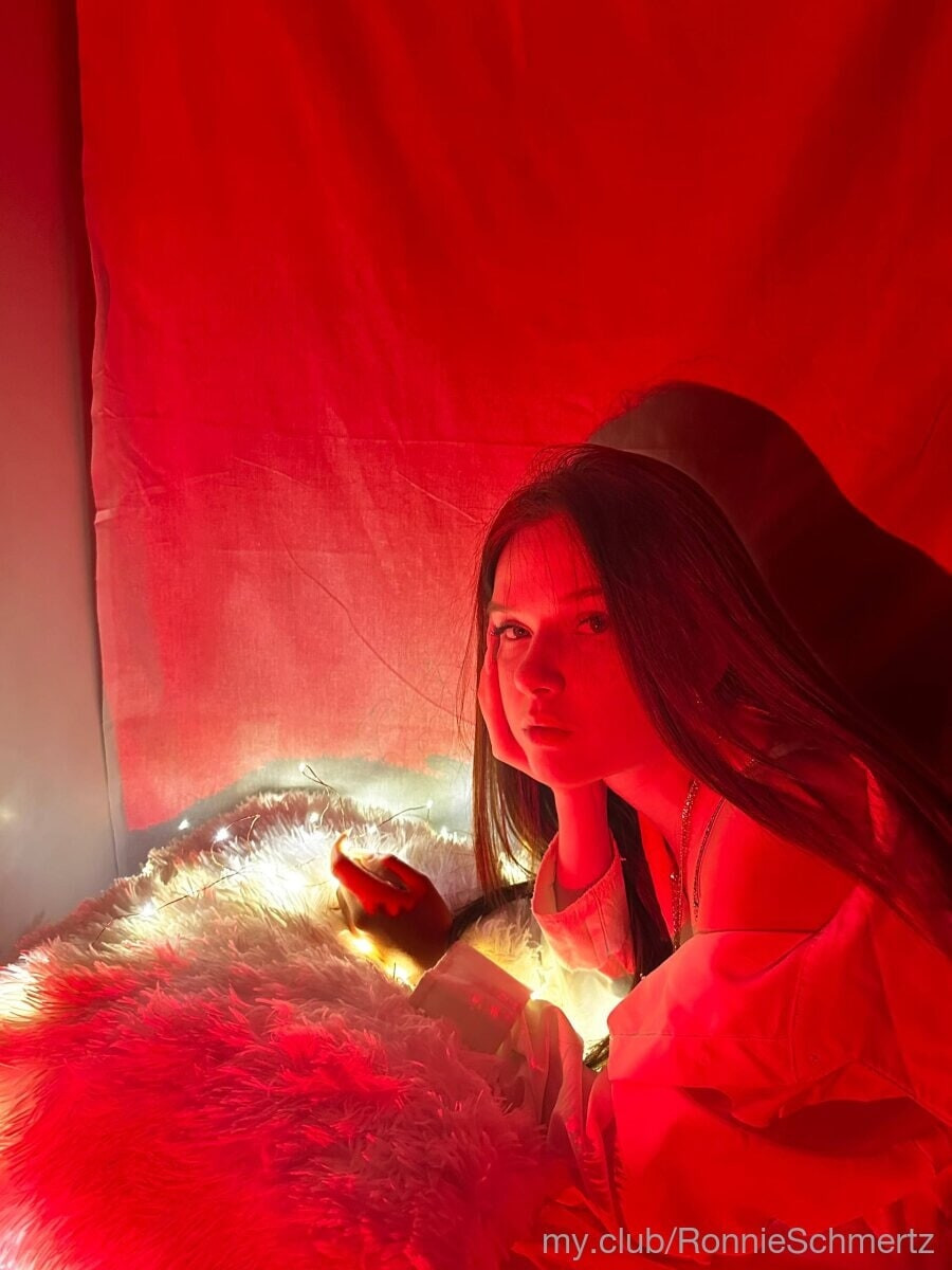 艾米麗免費照片