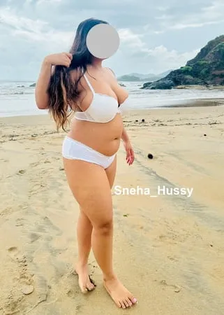 white cheeky bikini         