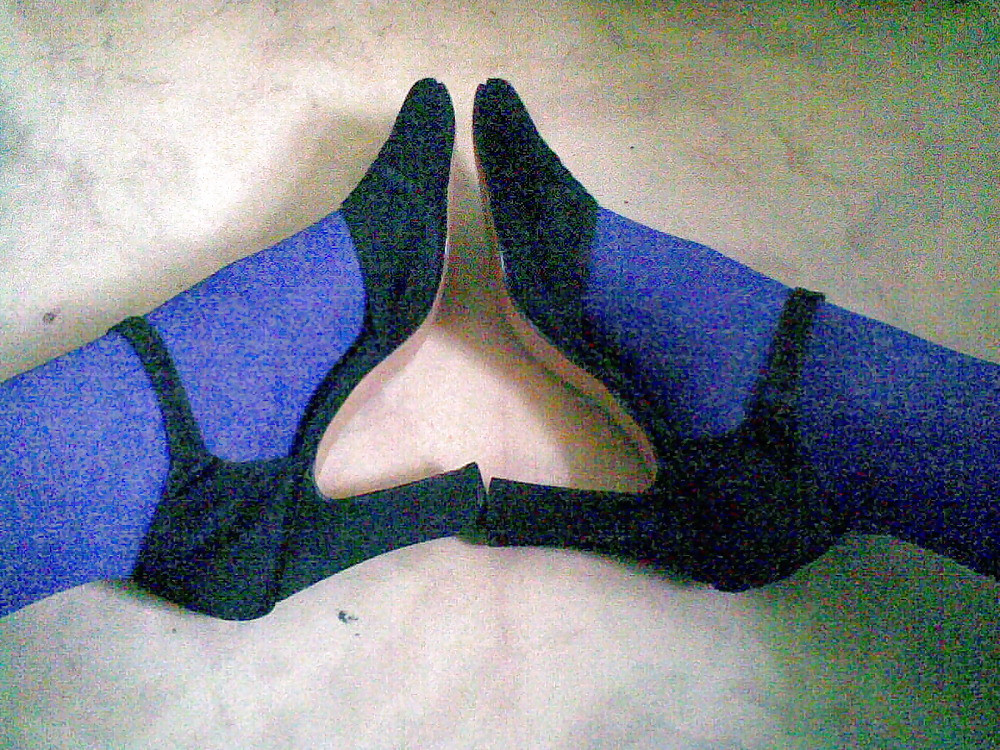 purple pantyhose
