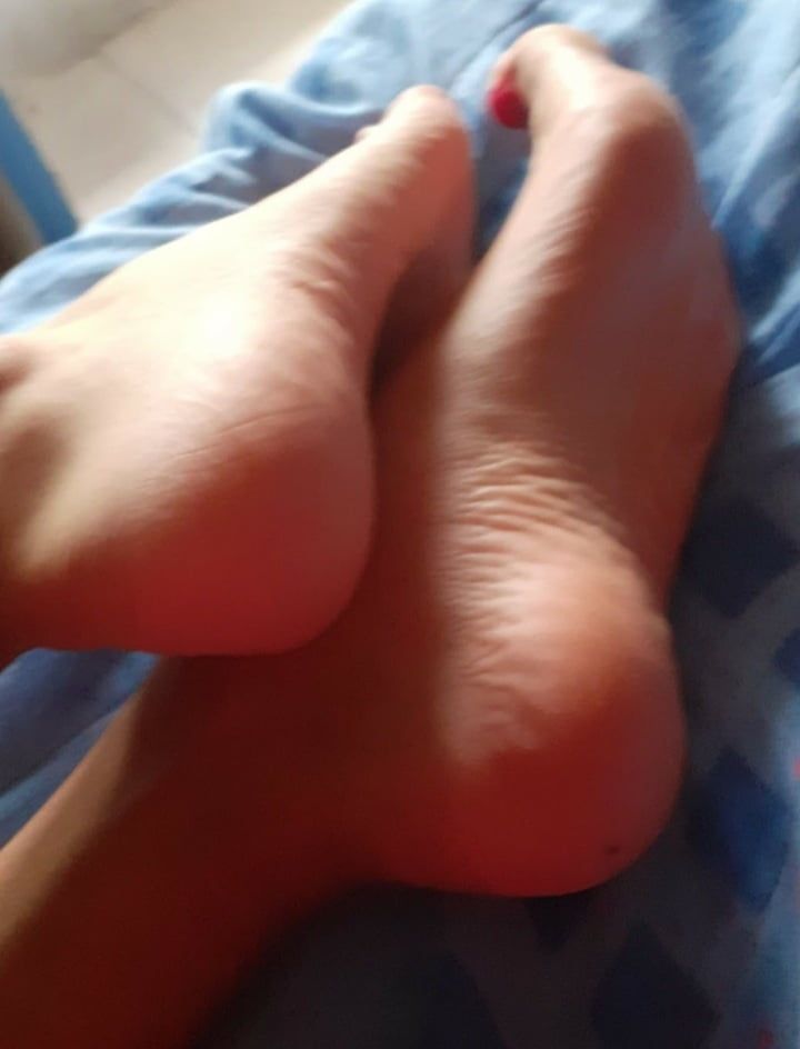 Sissy feet  #2