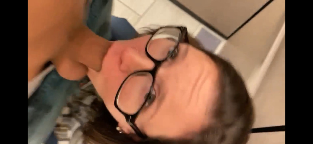 I sucked my 55m photographer’s dick on many occasions  #4
