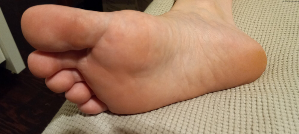 Feet 4 U #2