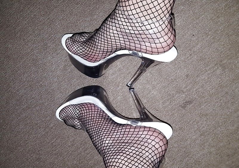 Sexy Heels ++ Fishnet ++ Anklets ++ Feet #12