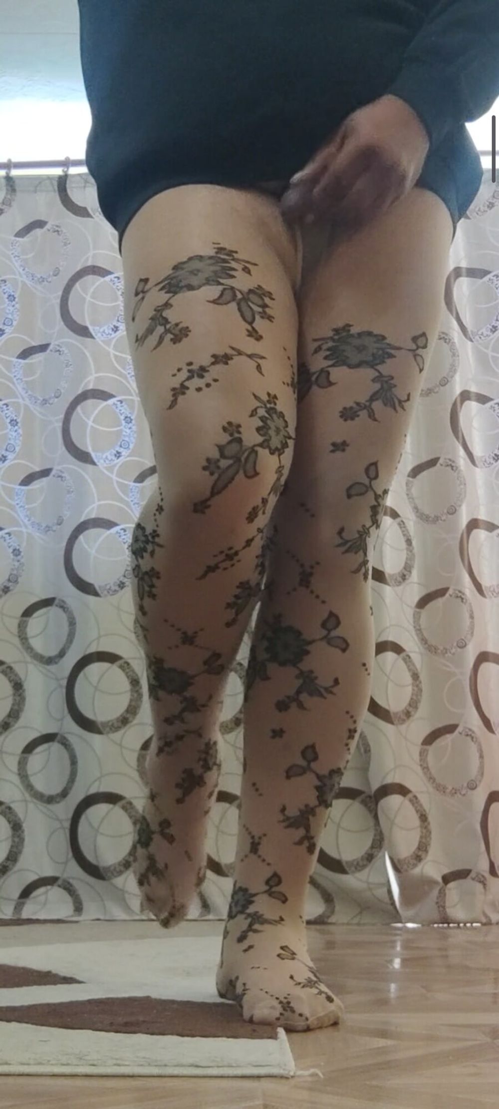 Patterned pantyhose cock masturbation #6