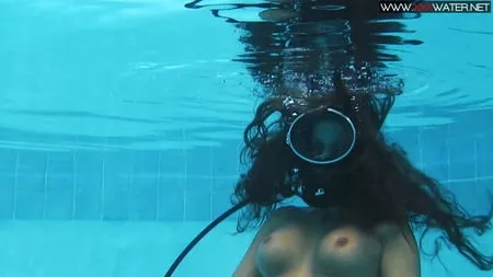 diana kalgotkina pt   underwatershow with dildo         