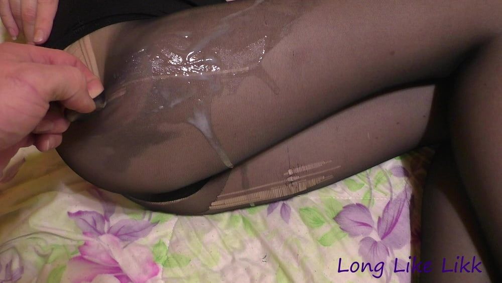 Cum on beautiful legs in black pantyhose #12