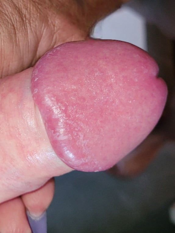 A Quick Play With His Cock And My Pussy Before Work 