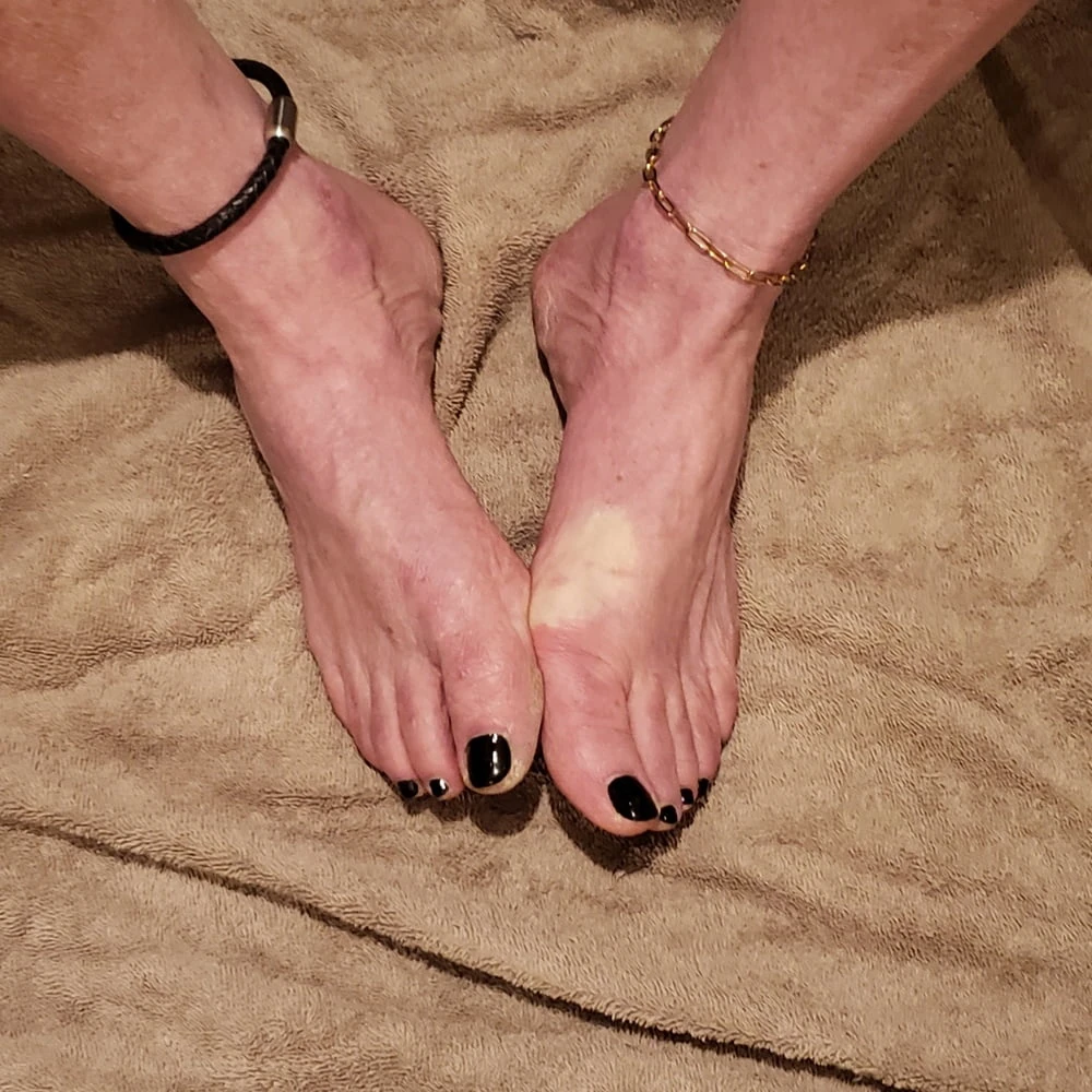 pedicure and cute kitten heels #43