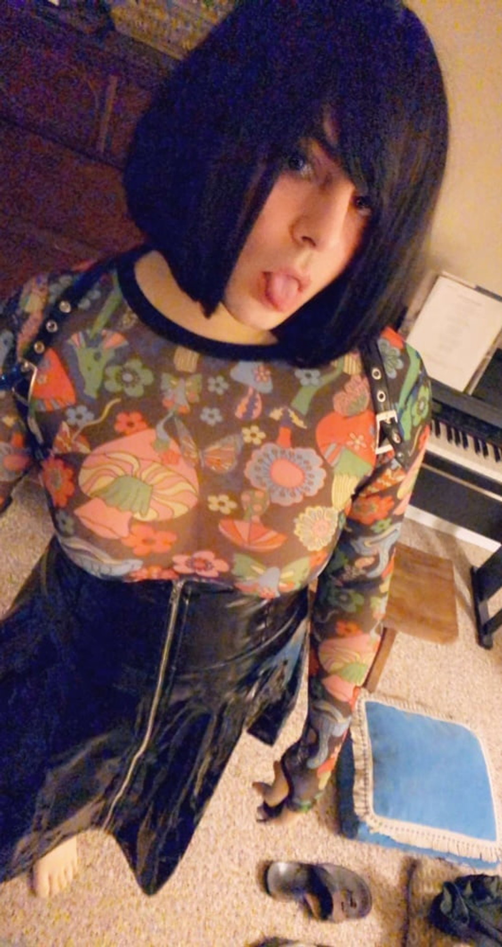 New goth skirt and feeling girly and sexy 