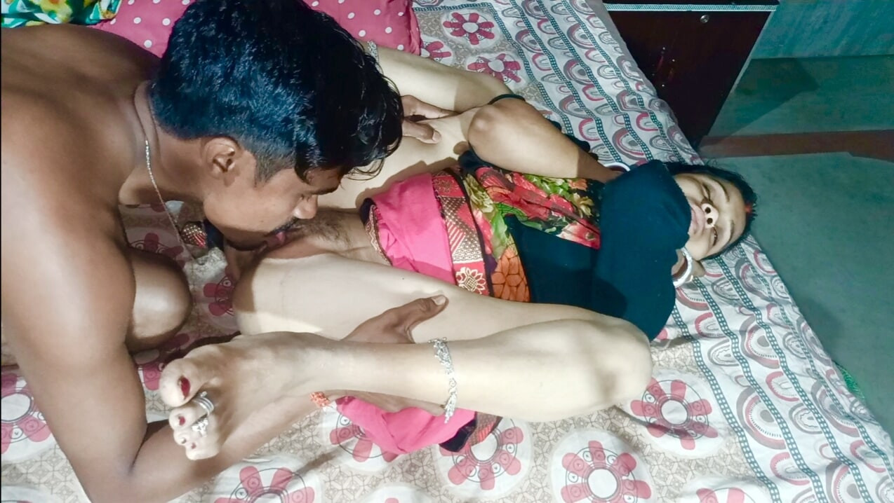 Bhabhi hot 