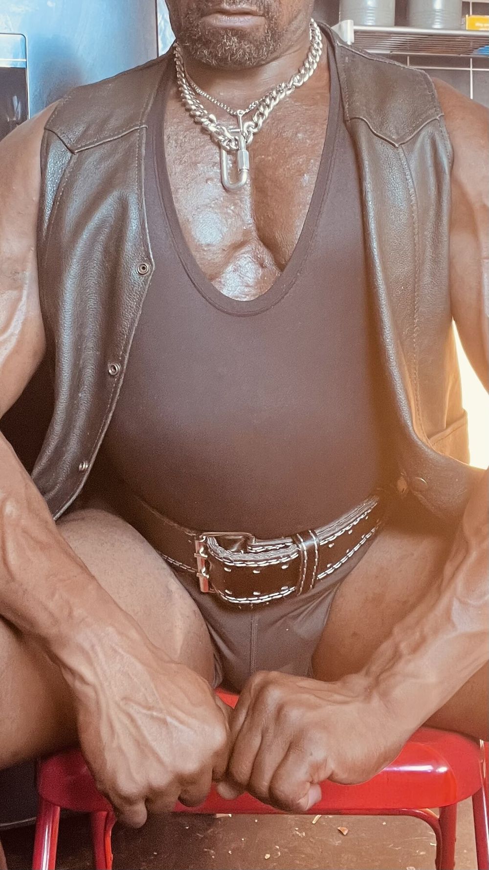 Black Mature Muscle Fetish Selection  #8