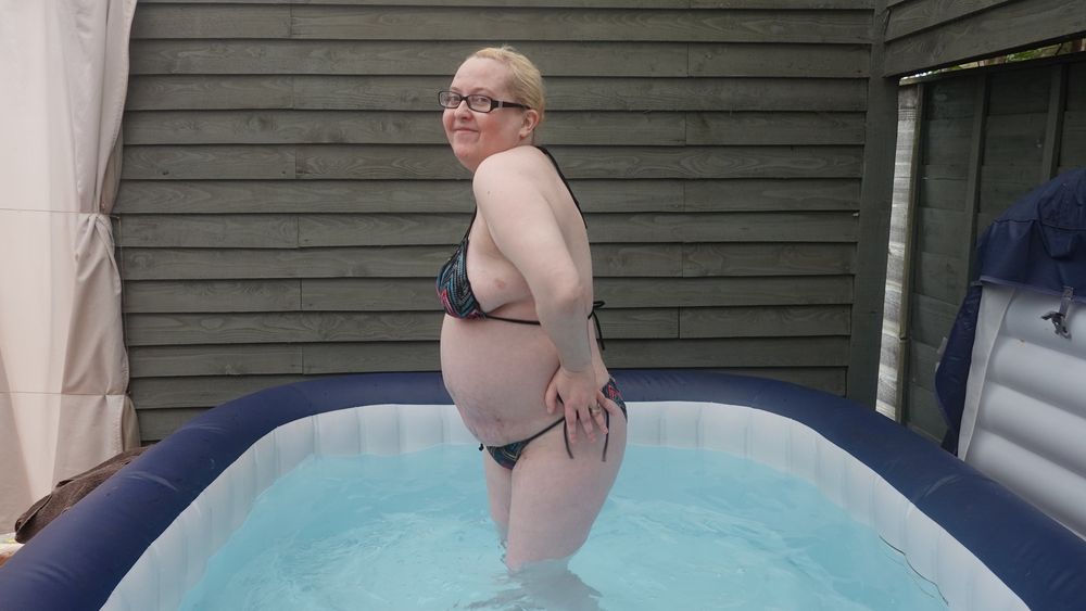 sexy string bikini in the hot tub #9