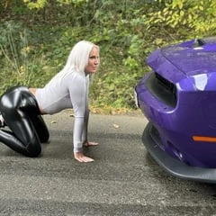 Car-Babe Vibes - Get those pistons firing!