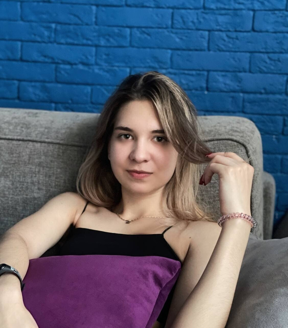 Cassandra Free Photos #49