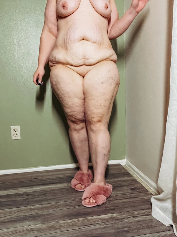 Fuzzy Pink Slippers BBW in Lingerie bends over blowjob  #40