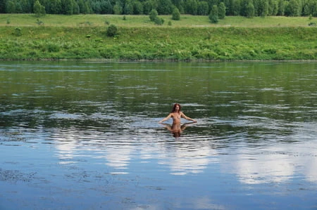 nude playing in volga river         