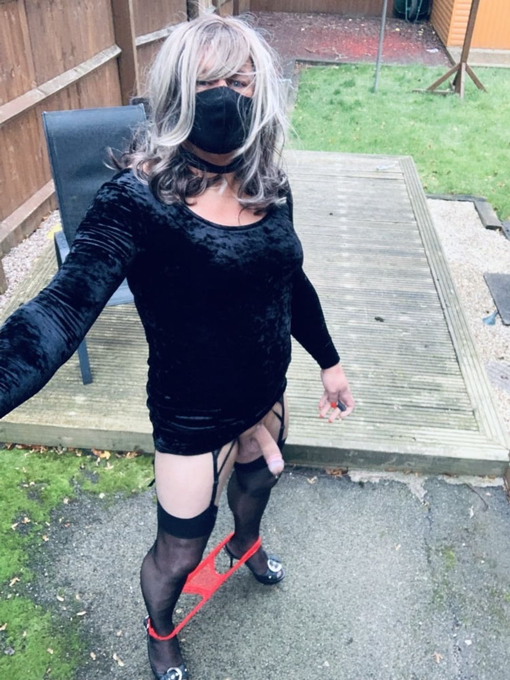 Amateur crossdresser Kelly cd in black velvet dress  #16