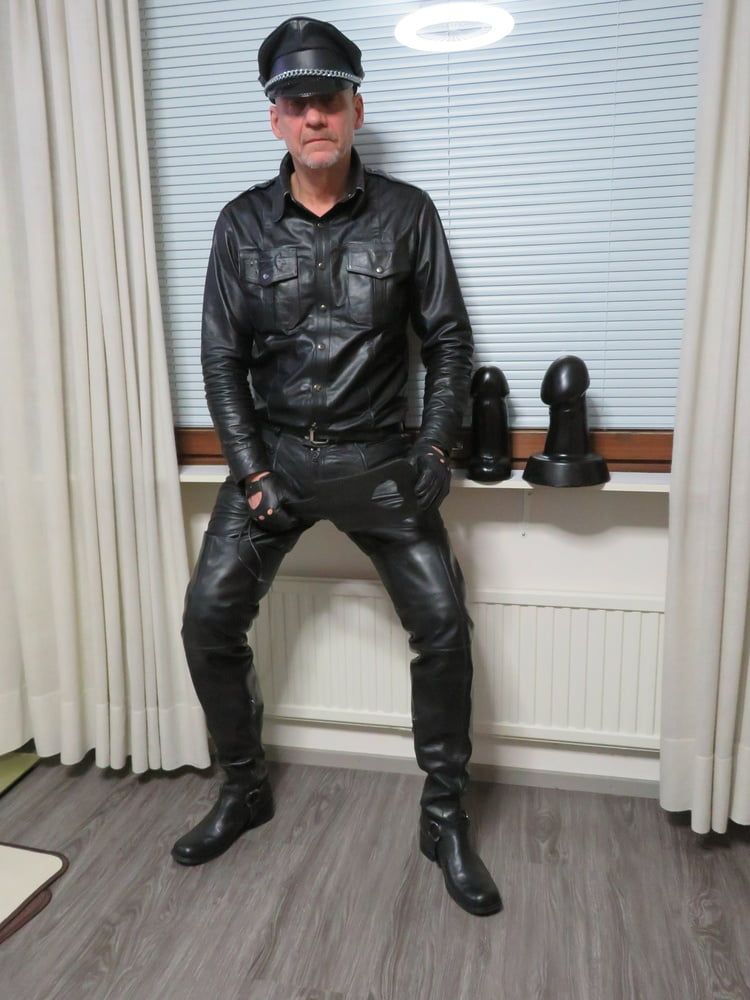 Finnish leather gay Juha Vantanen #10