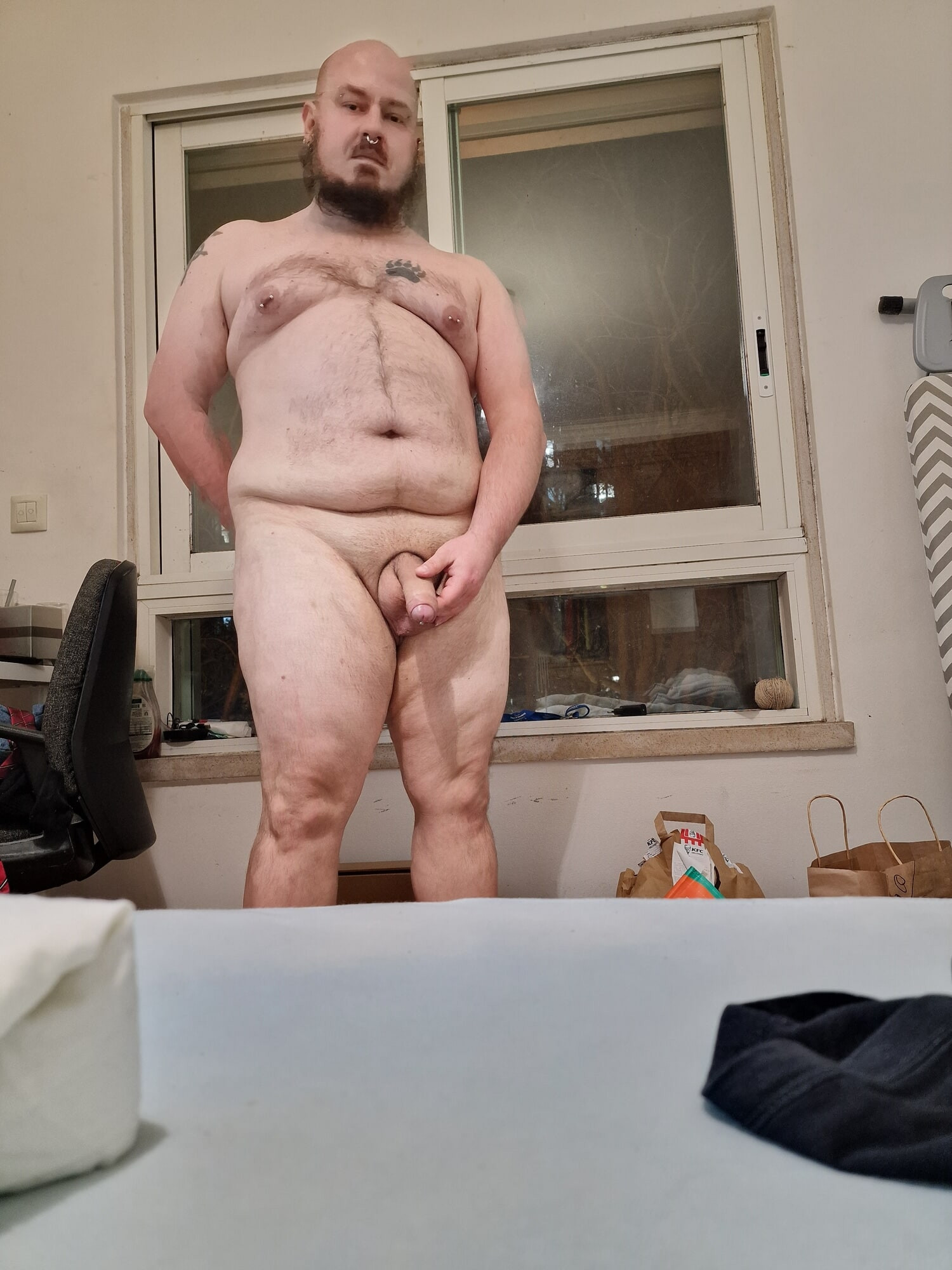 Io - nudo