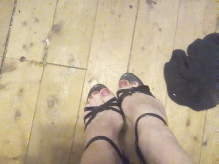 Melissa's pretty little feet 13